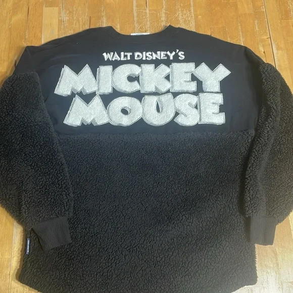 Disney Spirit Jersey Steamboat Willie sweater - Picture 5 of 9